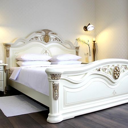 Lebediny Guest House Brest Ngoại thất bức ảnh