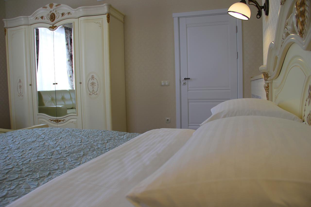 Lebediny Guest House Brest Ngoại thất bức ảnh