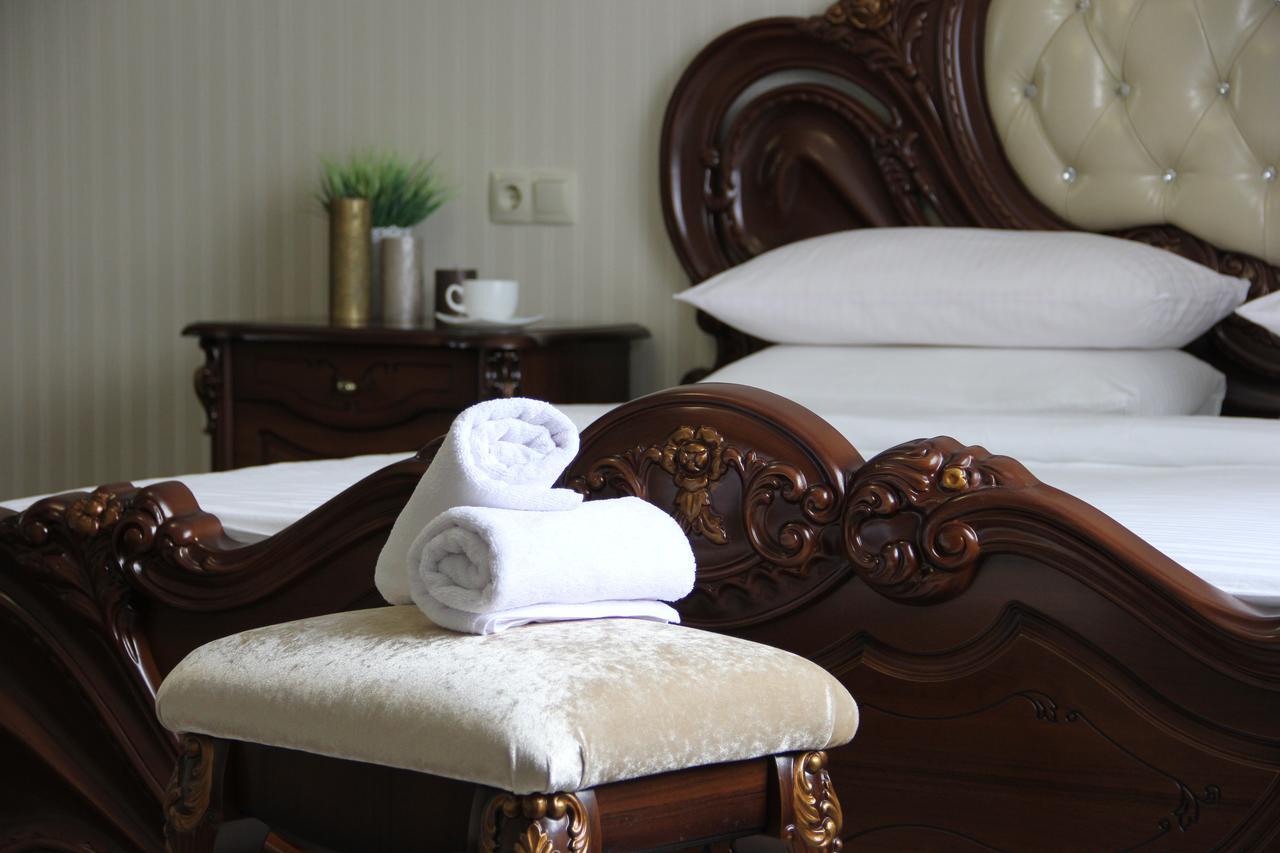 Lebediny Guest House Brest Ngoại thất bức ảnh