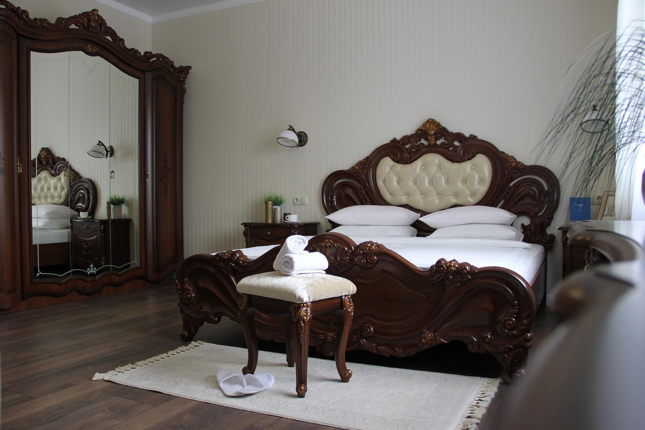 Lebediny Guest House Brest Ngoại thất bức ảnh